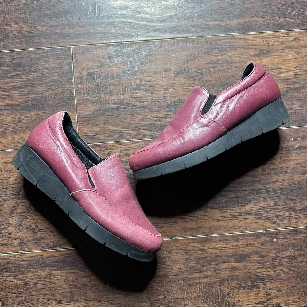Cordani Made in Italy Burgundy Leather Loafers